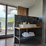 Le Petit Letraz Hotel Duingt