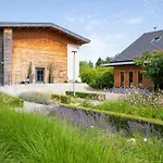 Hotel Le Petit Letraz 4*