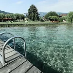 Hotel Le Petit Letraz 4*