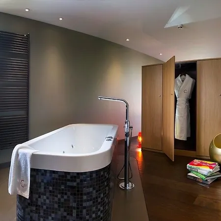 Hotel Le Petit Letraz 4*