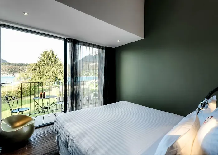 Le Petit Letraz Hotel