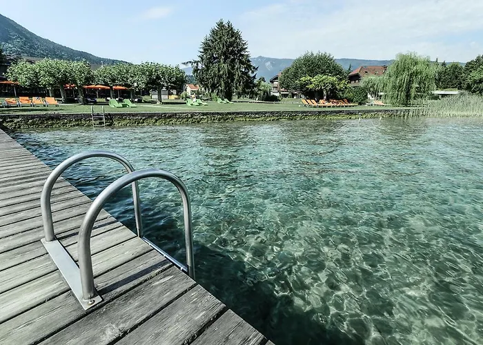 Hotel Le Petit Letraz 4*